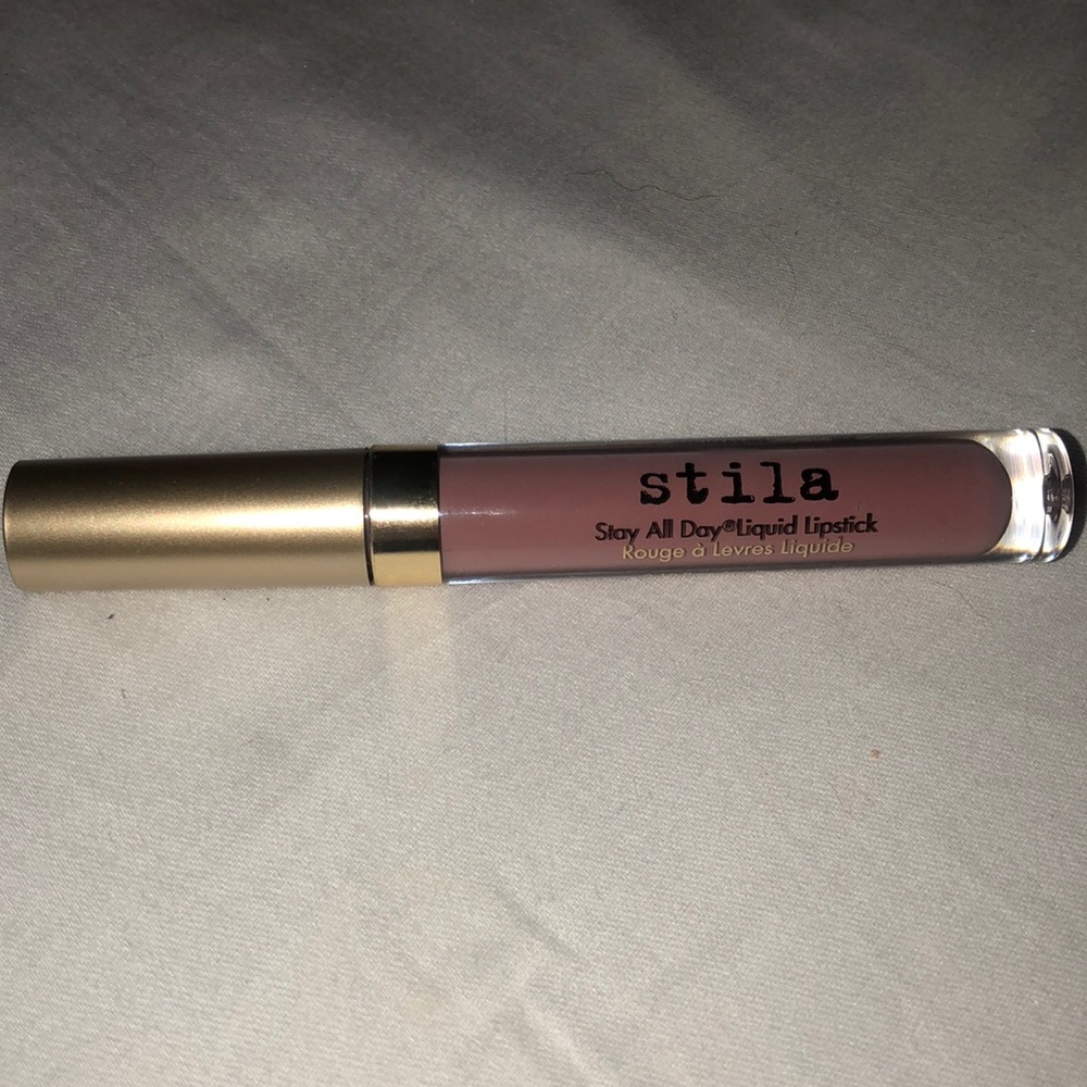 Stila Stay All Day Liquid Lipstick in shade Baci
